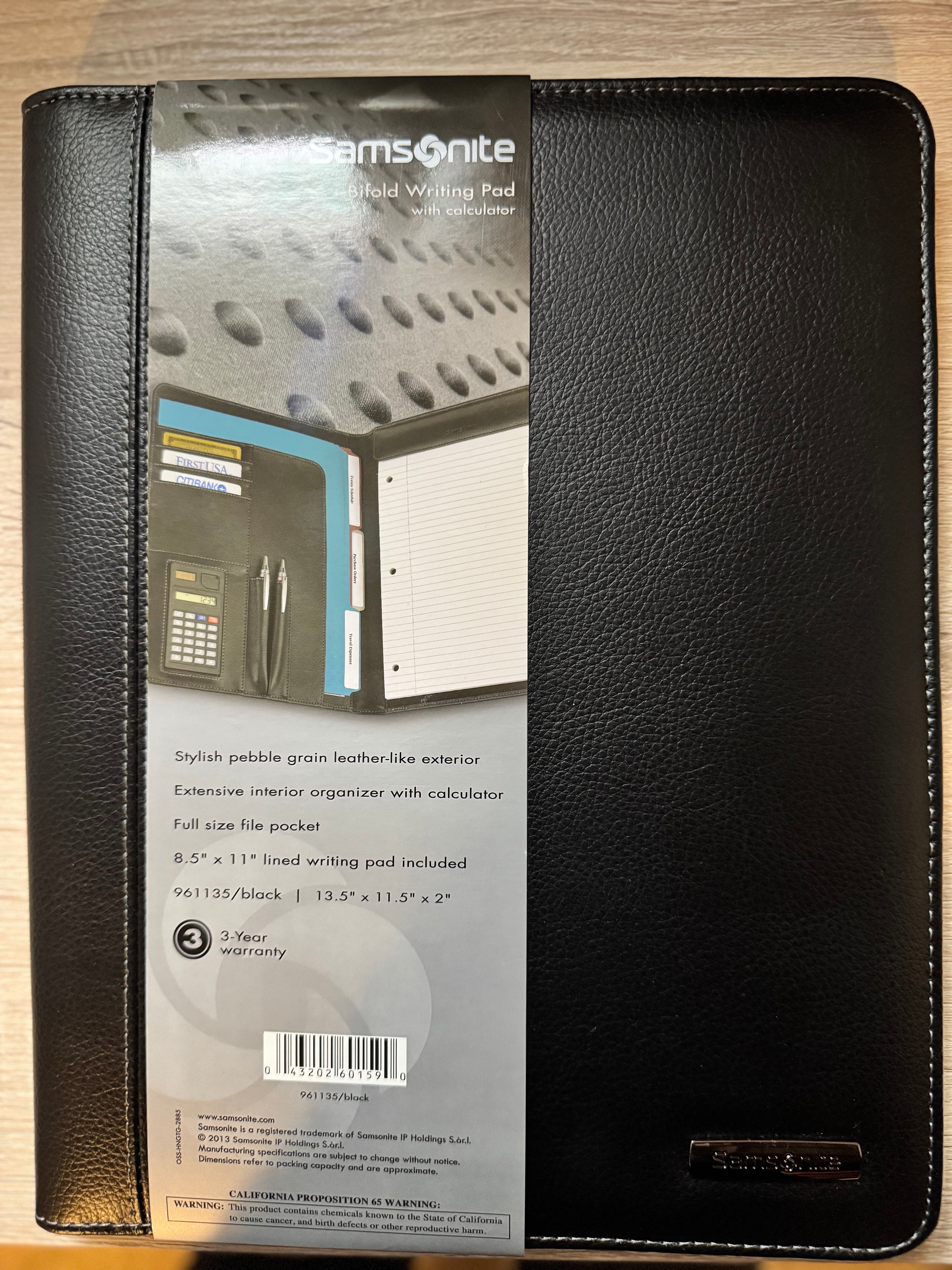 Samsonite Vinyl Bi-Fold Writing Pad, 12 1/4" X 10" X 1", Black