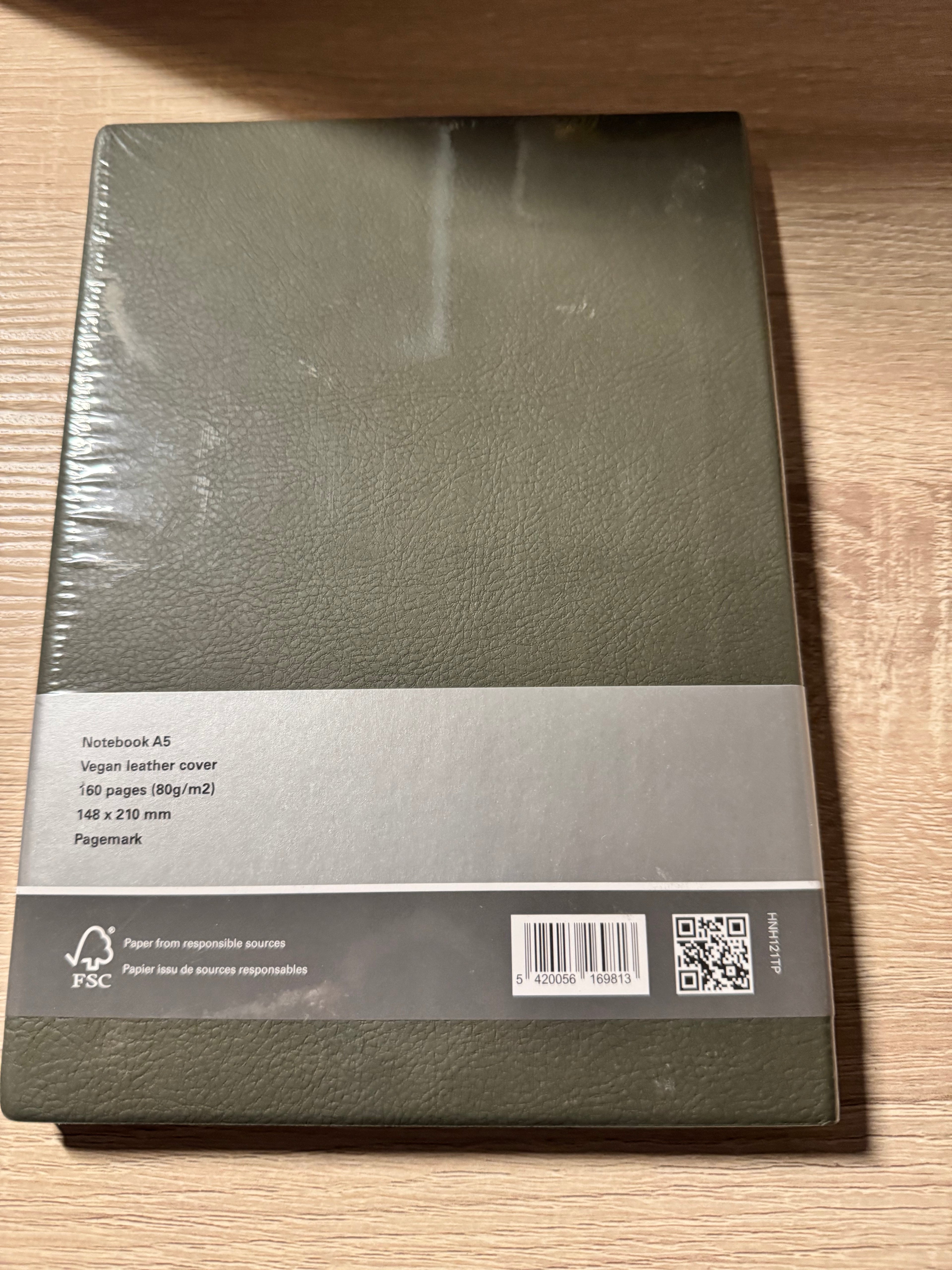 Hugo Boss Essential Plain Notebook – A5